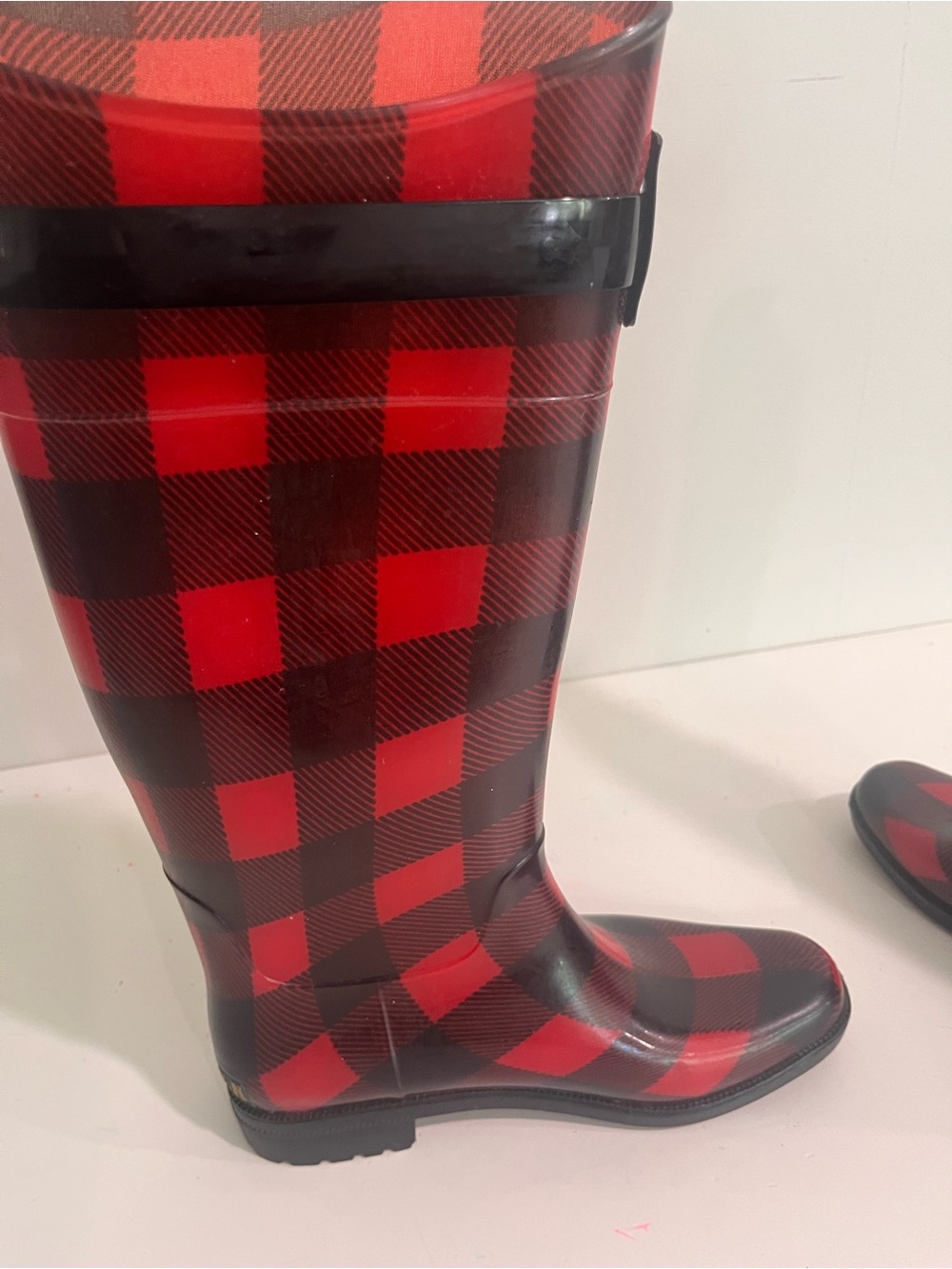 Lauren Ralph Lauren Red Black Buffalo Plaid Rain Boots Size 8 - Picture 4 of 13